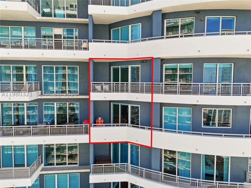 1 bedroom Condominium at 60 SW 13th St 4414, Infinity At Brickell Cond, Miami — photo 2