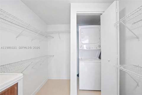 60 SW 13th St 4414, Miami FL - photo 23 of 56