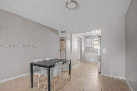 6525 W 26th Dr 204-37, Hialeah FL - photo 10 of 27