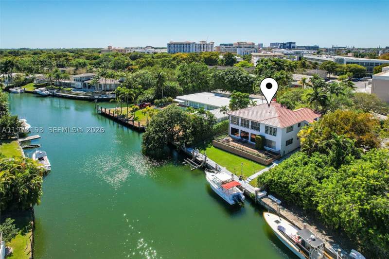 2 bedroom Condominium at 1265 S Alhambra Cir A, South Brick Condo, Coral Gables — photo 2