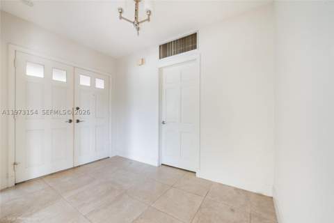 1265 S Alhambra Cir B, Coral Gables FL - photo 21 of 29