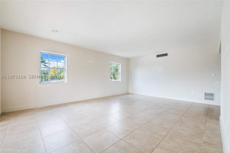 2 bedroom Condominium at 1265 S Alhambra Cir B, South Brick Condo, Coral Gables — photo 5