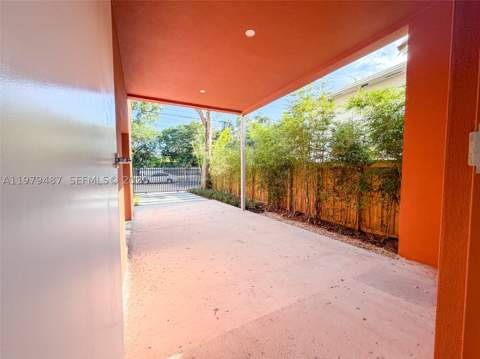 3669 Frow Ave, Miami FL - photo 15 of 40