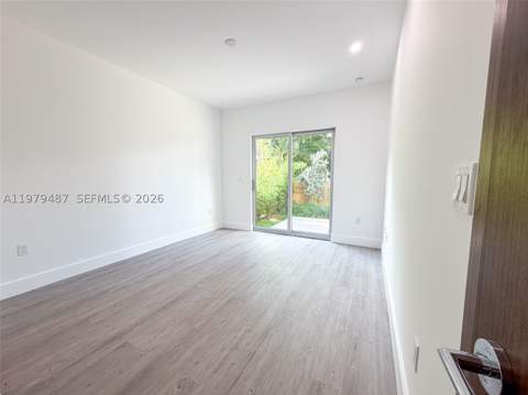 3669 Frow Ave, Miami FL - photo 18 of 40