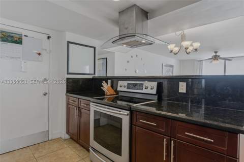 2841 NE 163rd St 802, North Miami Beach FL - photo 11 of 37