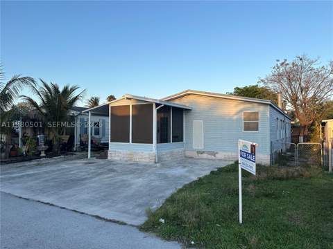 19800 SW 180th Ave Lot 266, Miami FL - photo 13 of 15