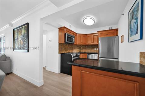 5225 Collins Ave 1214, Miami Beach FL - photo 16 of 34