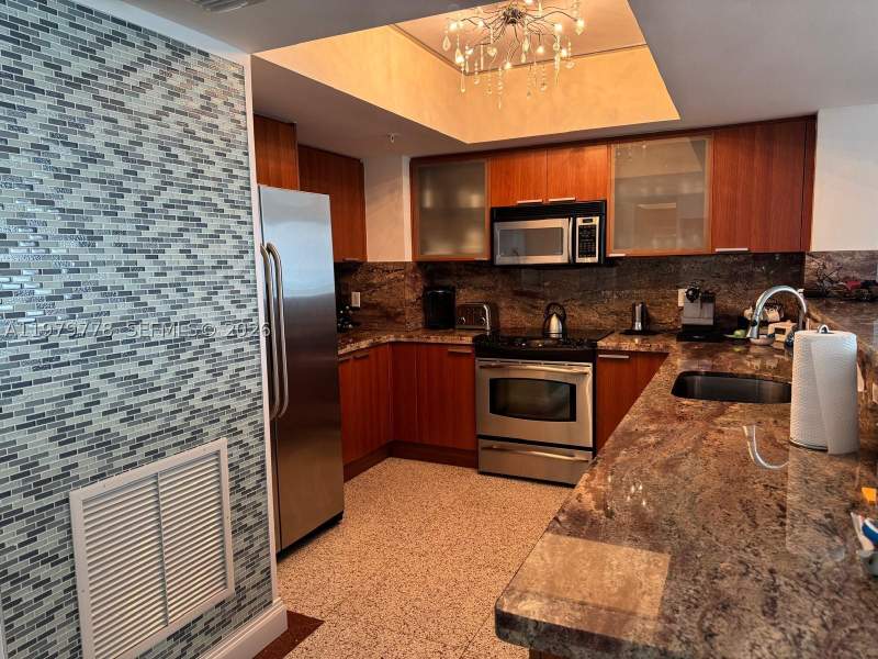 1 bedroom Condominium at 16699 Collins Ave 2710, La Perla Condo, Sunny Isles Beach — photo 4