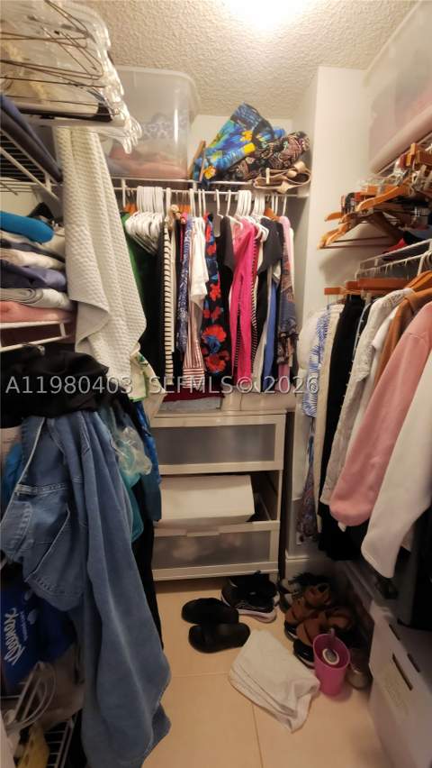 1901 Brickell Ave B1407, Miami FL - photo 21 of 36