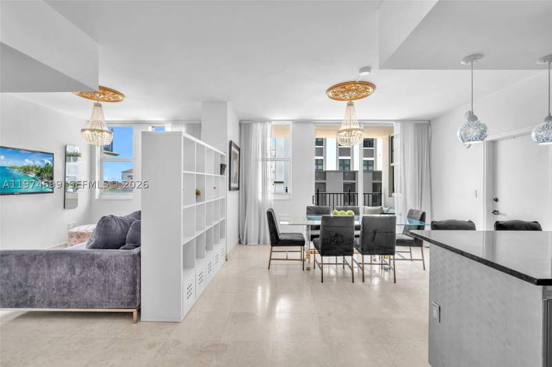 2 bedroom Condominium at 4100 Salzedo St 519, One Village Place Condo, Coral Gables — photo 3
