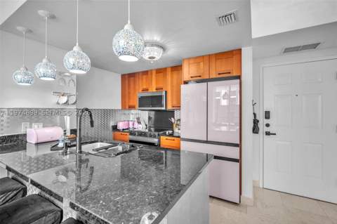 4100 Salzedo St 519, Coral Gables FL - photo 6 of 49