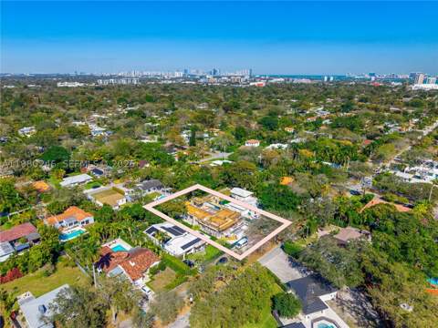 739 NE 111th St, Biscayne Park FL - photo 10 of 11
