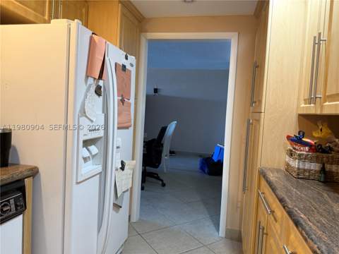 5005 Collins Ave 304, Miami Beach FL - photo 7 of 7