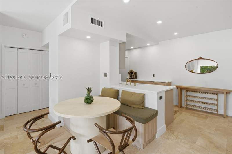 1 bedroom Condominium at 3 Island Ave 06K, Belle Isle, Miami Beach — photo 3