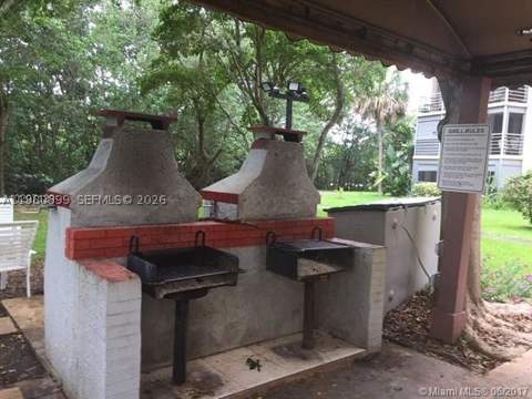 17890 W Dixie Hwy 106, North Miami Beach FL - photo 24 of 25
