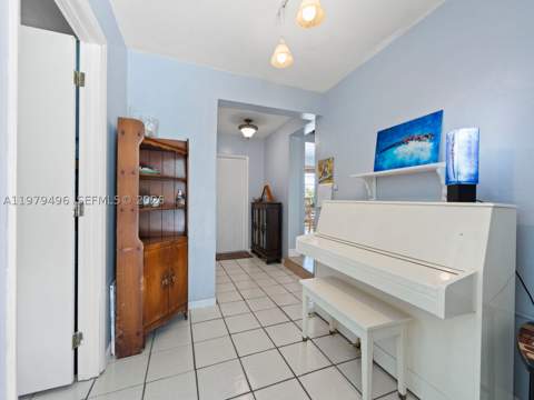 8620 SW 185th Ter, Cutler Bay FL - photo 20 of 39