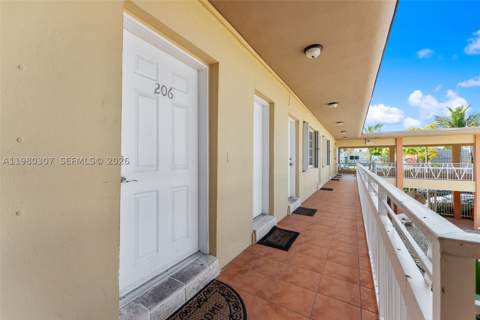 7331 Gary Ave 206, Miami Beach FL - photo 17 of 21