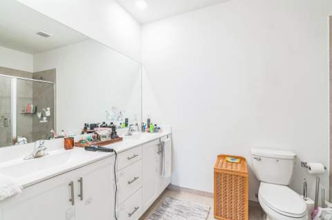 230 NE 208th Terrace 230, North Miami Beach FL - photo 23 of 26