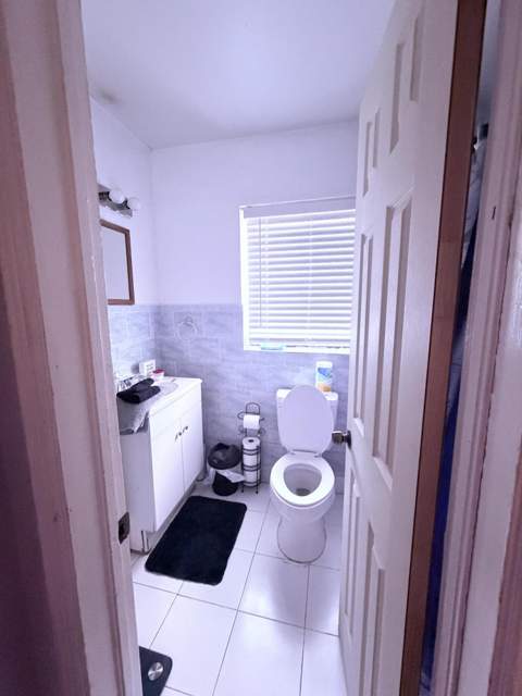 1500 NW 44th Street, Miami FL - photo 9 of 12