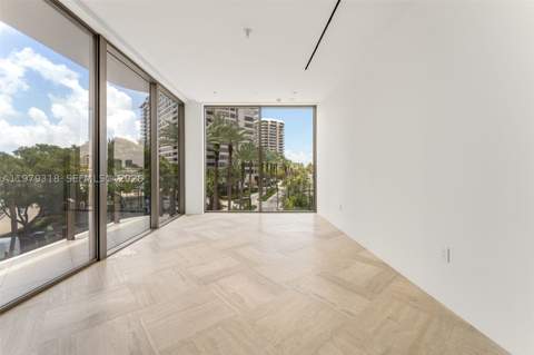 5 Grove Isle Dr S304, Coconut Grove FL - photo 11 of 19