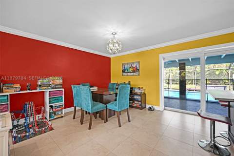 8935 SW 186th Ter, Cutler Bay FL - photo 11 of 53