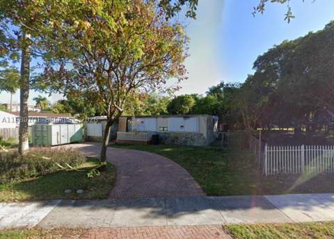 12395 Griffing Blvd, North Miami FL - photo 13 of 13