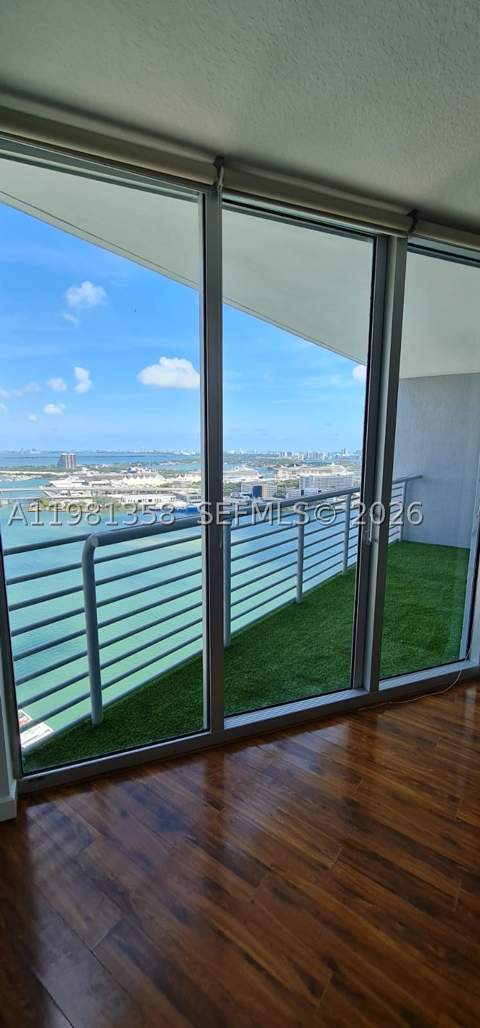 335 S Biscayne Blvd 3610, Miami FL - photo 19 of 34