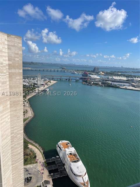 335 S Biscayne Blvd 3610, Miami FL - photo 21 of 34