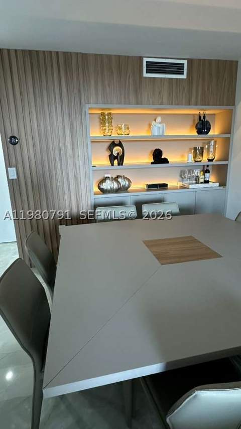 20505 E Country Club Dr 534, Aventura FL - photo 13 of 37
