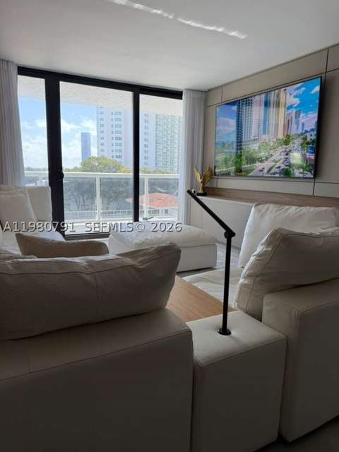 20505 E Country Club Dr 534, Aventura FL - photo 20 of 37