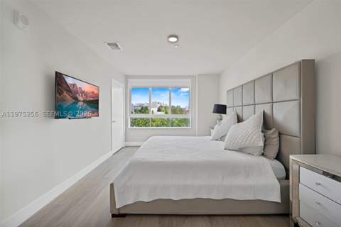 2535 NE 193rd St 3209, Miami FL - photo 11 of 24