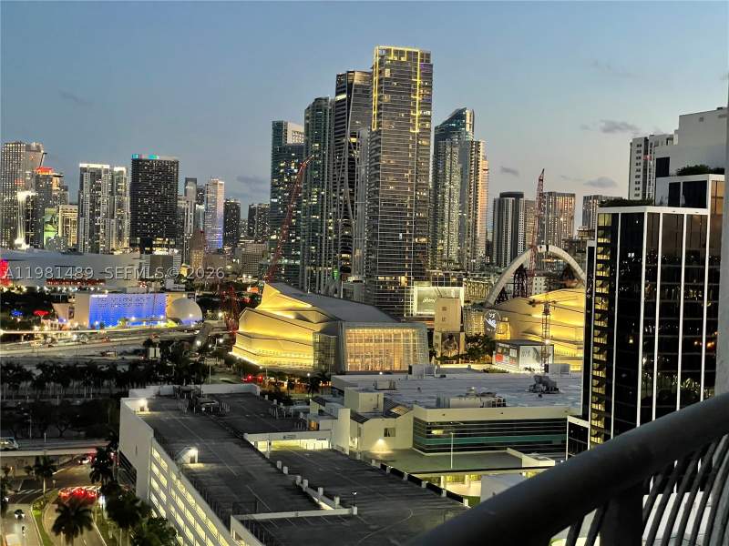 2 bedroom Condominium at 1750 N Bayshore Dr 2814, Opera Tower Condo, Miami — photo 2