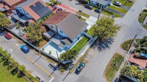 7893 SW 9th Ter, Miami FL - photo 18 of 29