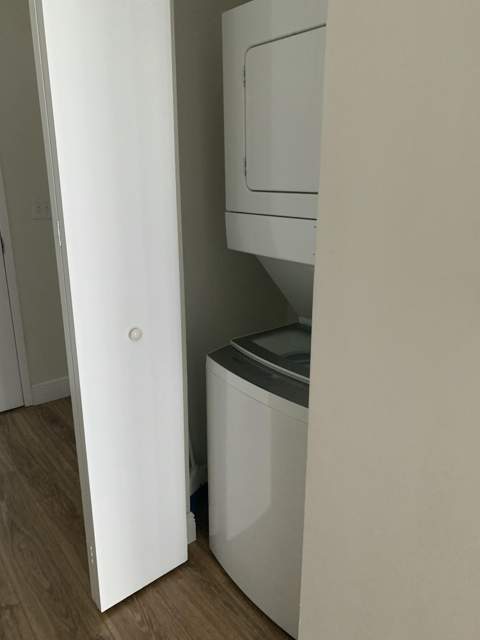 2200 NE 4th Avenue 805, Miami FL - photo 6 of 13