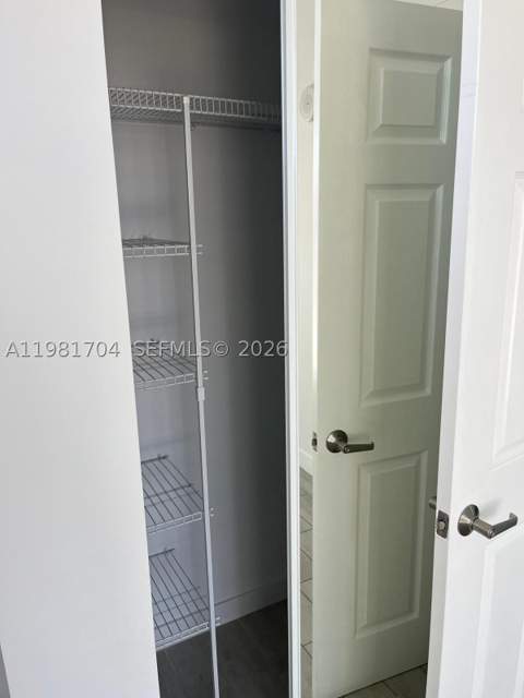 321 NE 26th St 717, Miami FL - photo 16 of 27