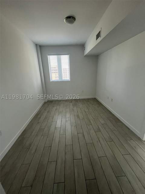 321 NE 26th St 717, Miami FL - photo 9 of 27