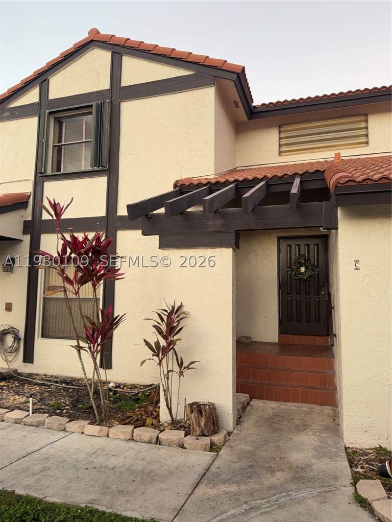 3 bedroom Townhouse at 15202 SW 46th Ln C-75, Lakes Meadow Vilg Homes C, Miami — photo 2