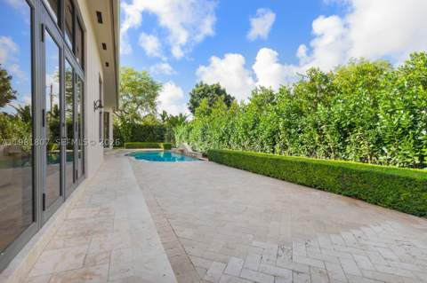 7140 SW 70th Ave, Miami FL - photo 19 of 34