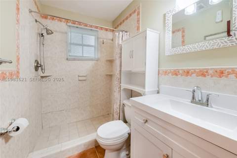 6350 NW 39th Ter, Virginia Gardens FL - photo 16 of 18