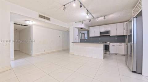 20300 W Country Club Dr Ph18-3, Aventura FL - photo 18 of 42