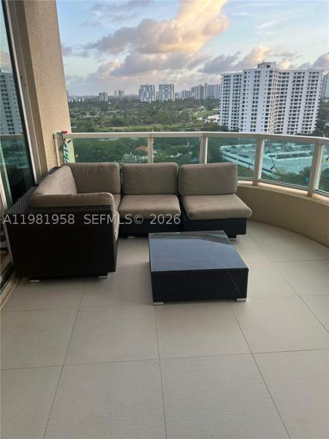 3340 NE 190th St 1407, Aventura FL - photo 18 of 20