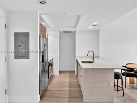 121 NE 34th St 2102, Miami FL - photo 11 of 98