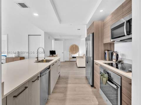 121 NE 34th St 2102, Miami FL - photo 16 of 98