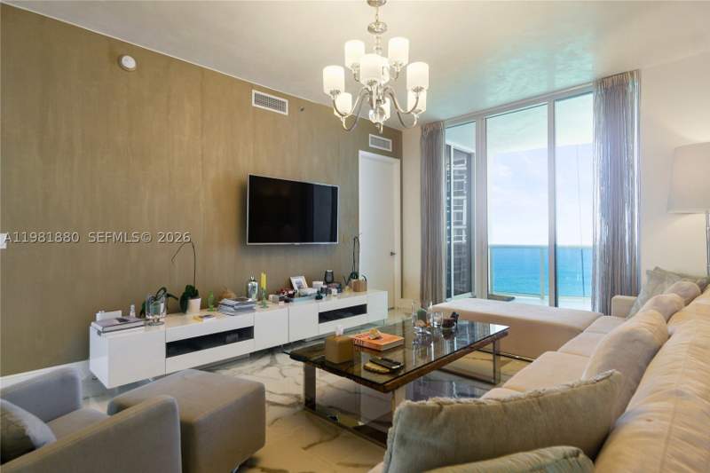 3 bedroom Condominium at 15811 Collins Ave 2606, Tdr Tower III Condo, Sunny Isles Beach — photo 2