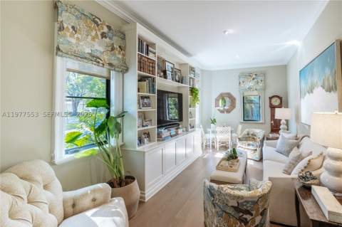743 Almeria Ave, Coral Gables FL - photo 20 of 43