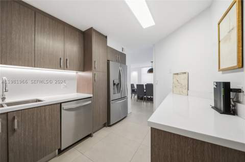 5750 Collins Ave 4F, Miami Beach FL - photo 15 of 48