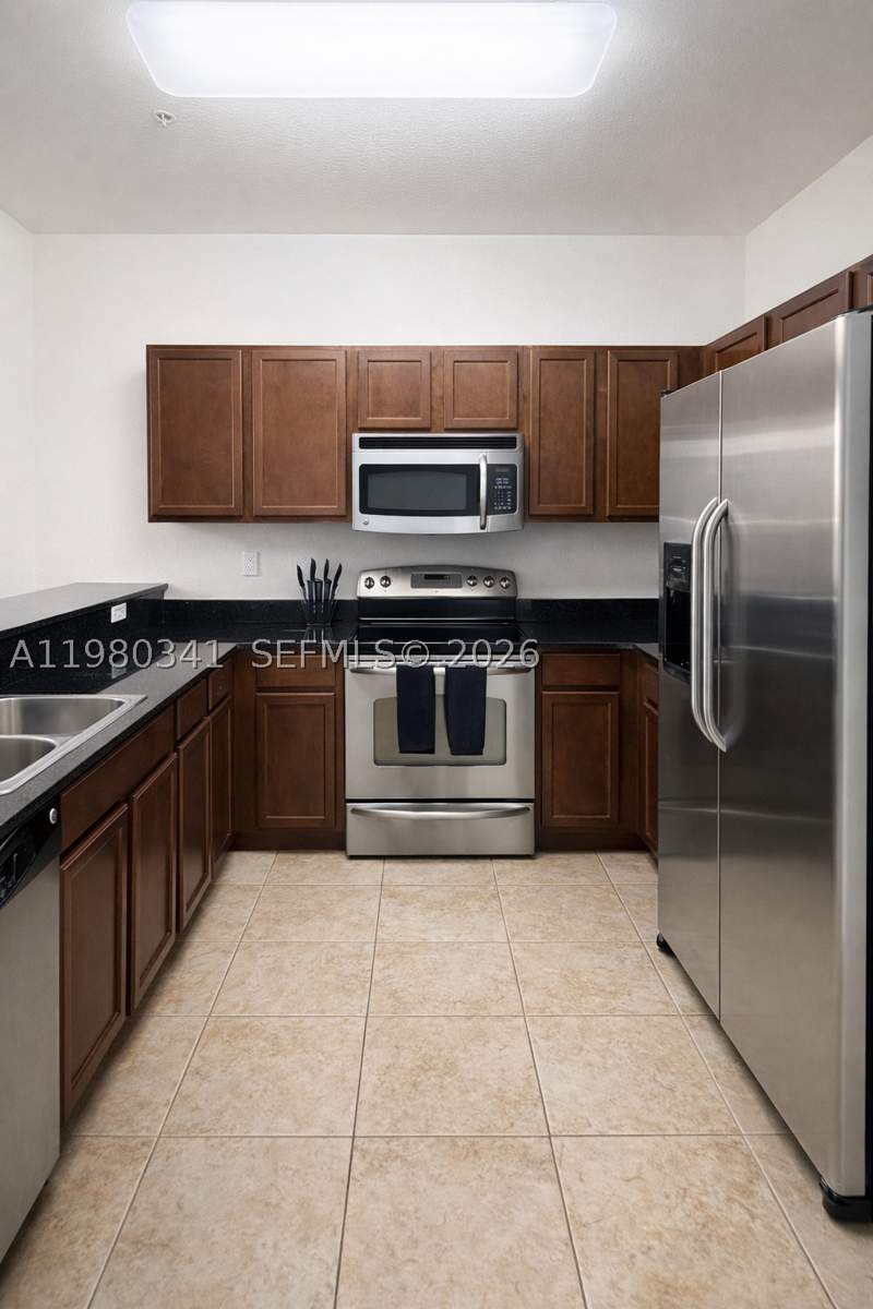3 bedroom Condominium at 8899 NW 107th Ct 219, Coronado At Doral Ix Cond, Doral — photo 5