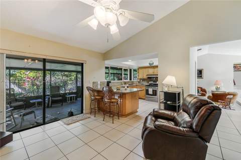 11541 SW 100th St, Miami FL - photo 18 of 51