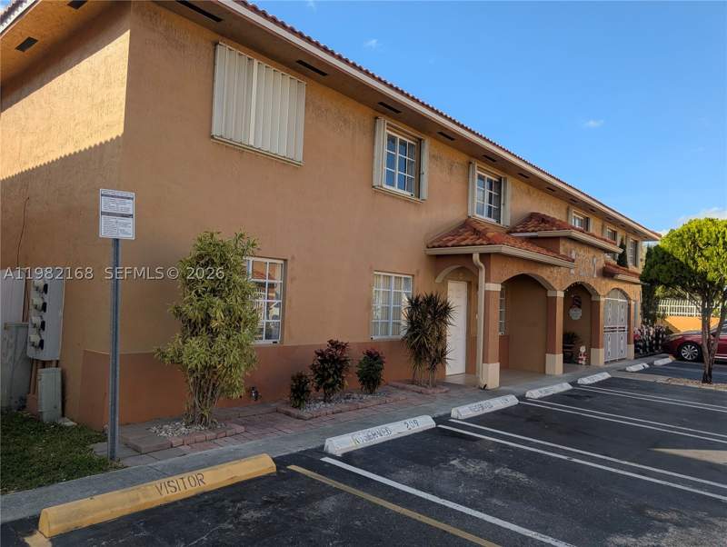 3 bedroom Condominium at 2485 W 76th St 109, West Palm Villas III Cond, Hialeah — photo 2