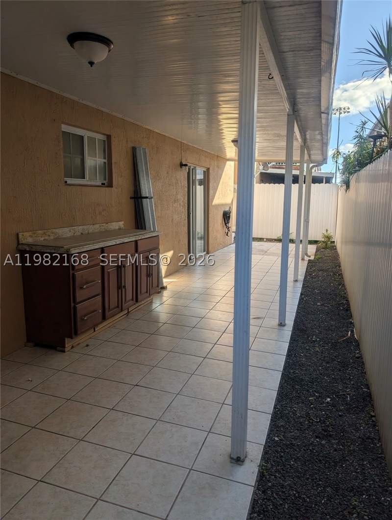 3 bedroom Condominium at 2485 W 76th St 109, West Palm Villas III Cond, Hialeah — photo 4